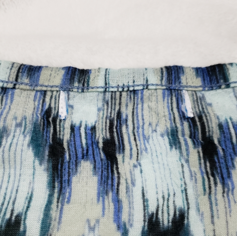 Blue Patterned Top - Picture 2 of 9